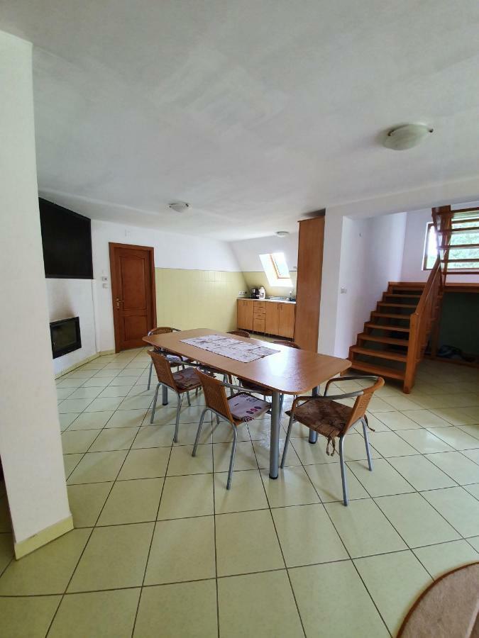 Kamilla Kulcsoshaz Villa Sub Cetate Exterior foto